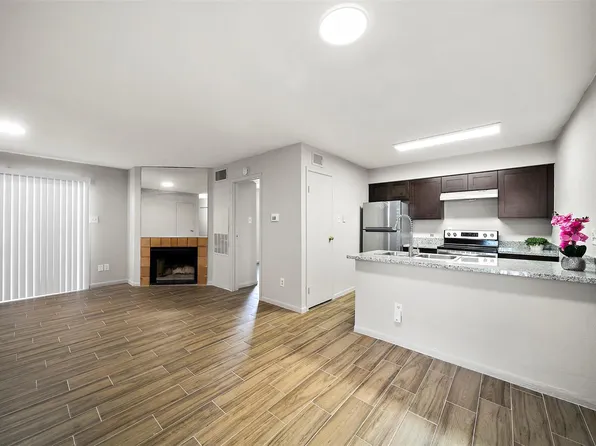10001 Westpark Dr APT 75, Houston, TX 77042