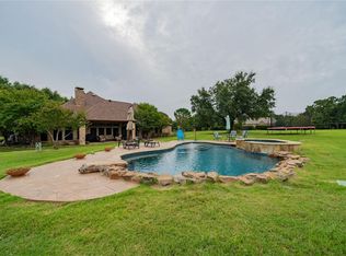 209 Shadow Wood Dr, Argyle, TX 76226