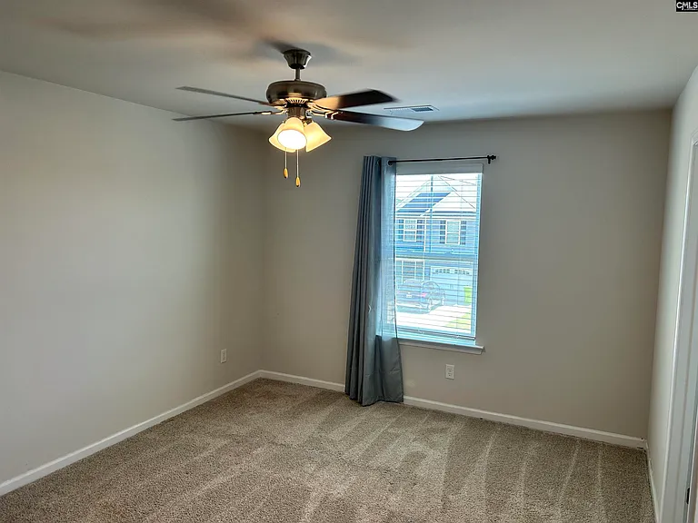 1071 Crescent Moon Loop — Photo 18