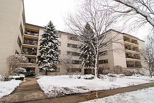 1st image of 415 Franklin Ave #1