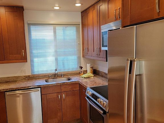 3rd image of 1259 16th Ave #2