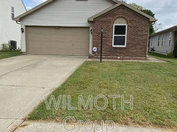 5251 Bluff View Dr, Indianapolis, IN 46217