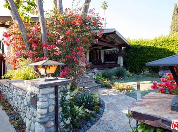 2nd image of 1531 N Curson Ave