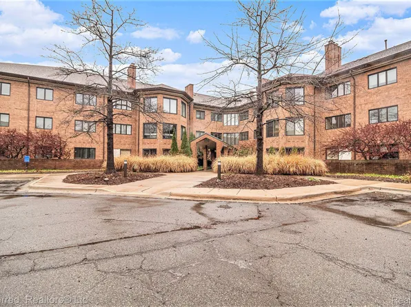 2125 Nature Cove Ct APT 101, Ann Arbor, MI 48104