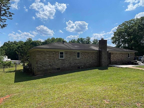 5th image of 322 Hope Rd