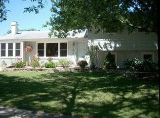 1815 Allcott Ct, Schaumburg, IL 60193