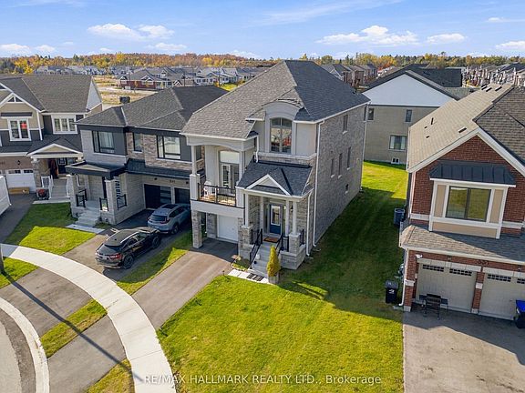 3rd image of 545 Mika St