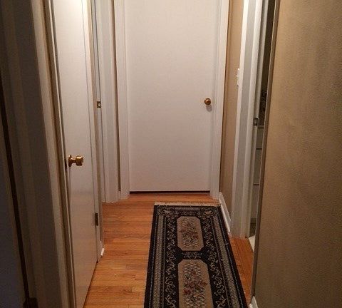 3rd image of 924 Bluecrest Dr