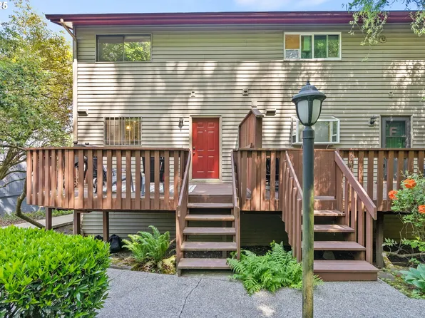 24022 NE Treehill Dr, Wood Village, OR 97060