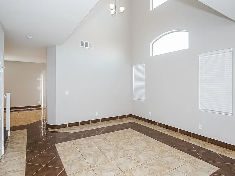 6319 Barrington Bridge Ave — Photo 4