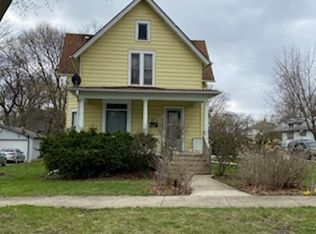 56 N Commonwealth Ave, Elgin, IL 60123