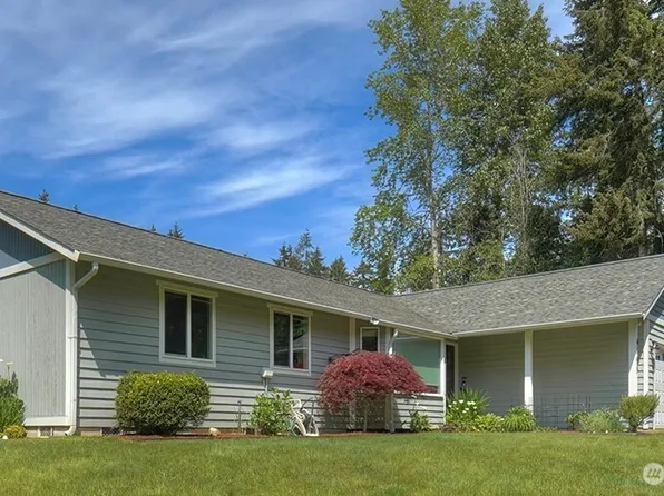 6703 Cortez Place NW, Bremerton, WA 98311