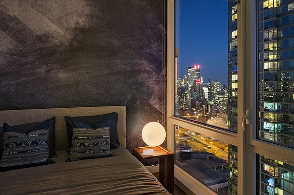 Rented by The Moinian Group | media 5