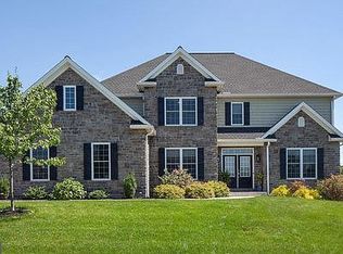 770 Crooked Stick Dr, Mechanicsburg, PA 17050