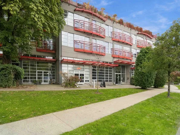 350 E 2nd Ave #307, Vancouver, BC V5T 4R8