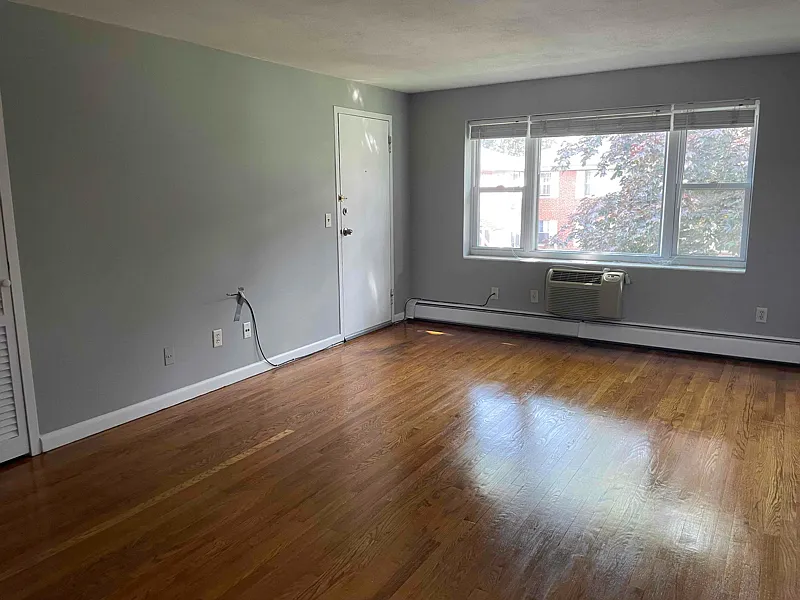 1 bed, 772 sqft, $1,580 — Photo 3
