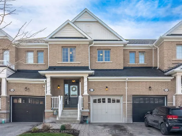 21 Sharpe Cres, New Tecumseth, ON L0G 1W0