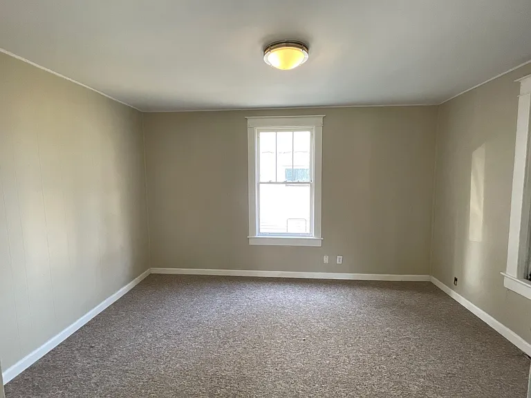 1254 S Chicago Ave — Photo 13