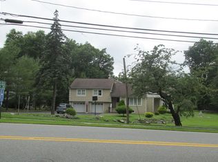 497 Piermont Rd, Cresskill, NJ 07626