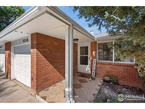 2216 Albany Ct Photo 1