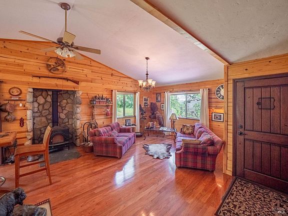 3rd image of 15890 Yorkville Ranch Road