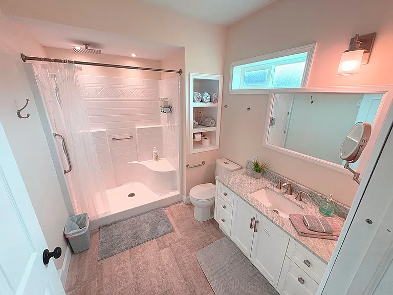 934 Bagdad Rd #LOFT1 — Photo 3