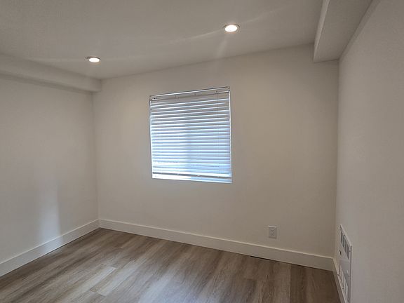 5th image of 1651 La Salle Ave #1651