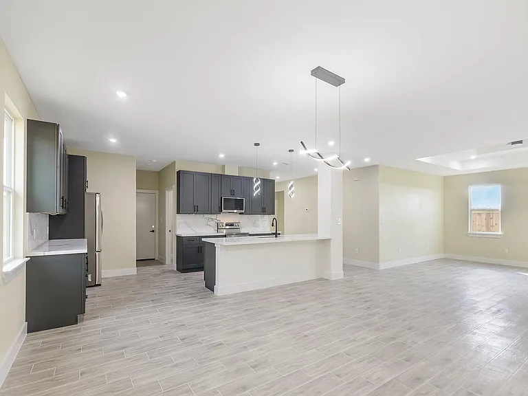 327 Road 5840 — Photo 18