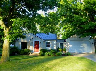 745 Ruth Ave, Holland, MI 49423