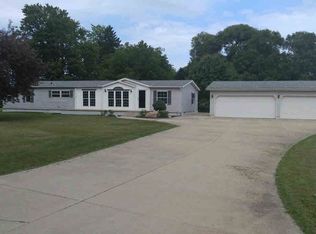 2645 E Substation Rd, Erie, MI 48133