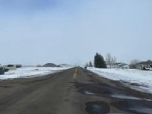 Exterior Neighborhood (street photo)