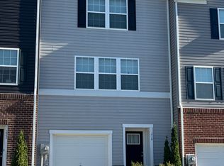 218 Vespucci Ln, Martinsburg, WV 25404
