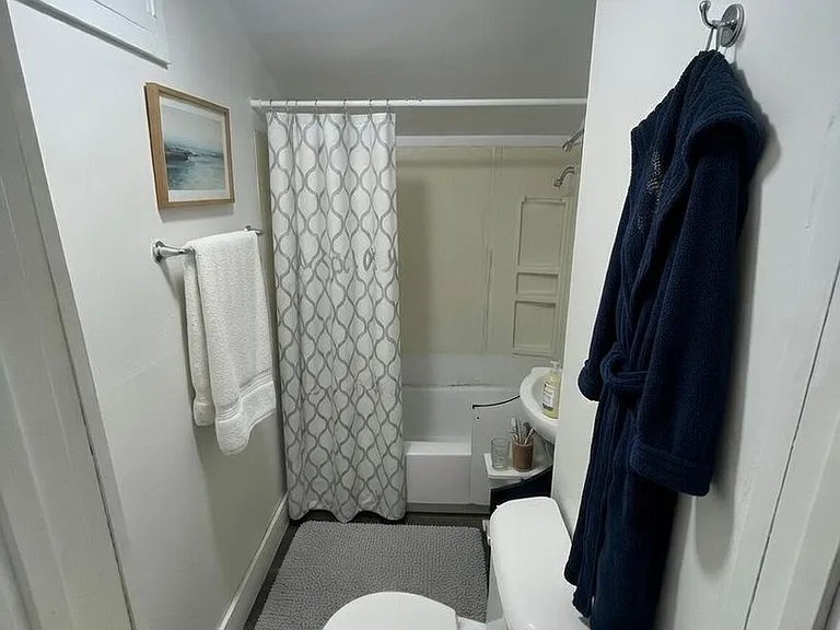 1201 Hagerer St. (4 Unit) — Photo 6