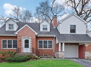 1620 Cleveland St, Evanston, IL 60202