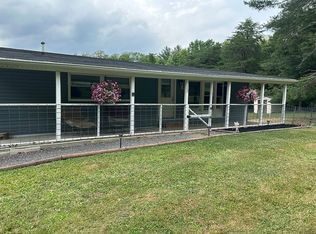 752 Old Limekiln Ln, Newport, PA 17074