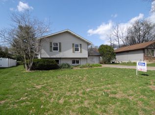 4157 Attleboro Ct, Saint Charles, MO