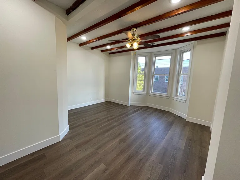 1333 W Porter St #2 — Photo 7