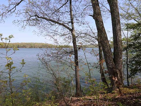 3rd image of 0 Hilltop Cir Lot 22