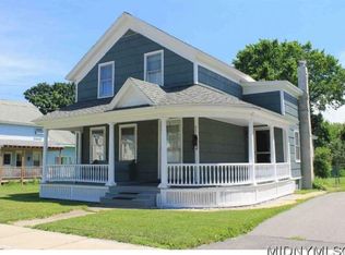 207 Sanger Ave, Waterville, NY 13480