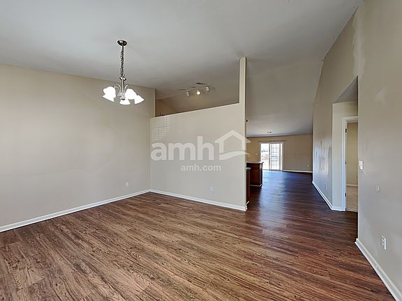 5th image of 416 Dellwater Way