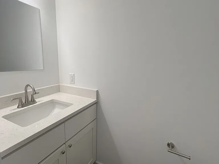 409 N Twin Lakes Blvd — Photo 12