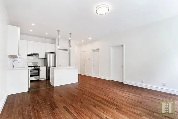 Rented by Halstead Real Estate | media 8