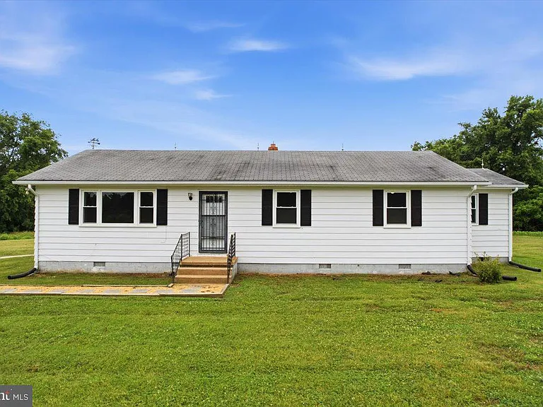 38125 Louis Thomas Rd — Photo 3