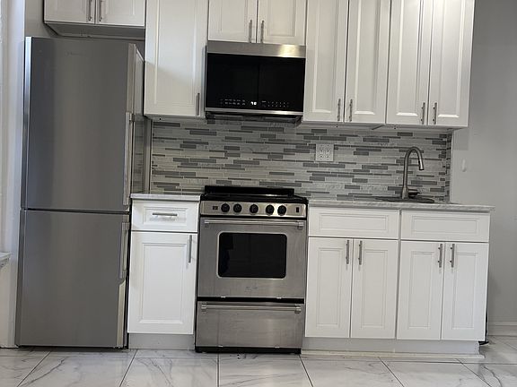 2nd image of 258 E 33rd St #2