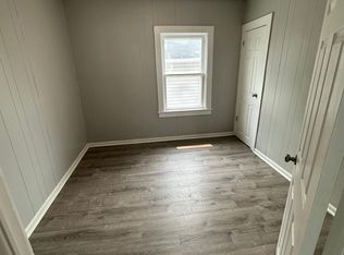 617 N Appleton St #A, Appleton, WI 54911