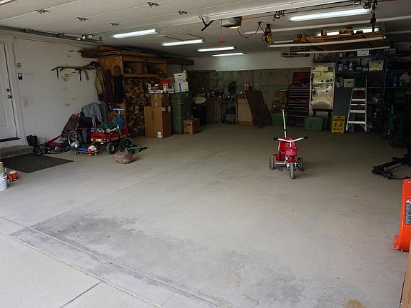 3rd image of 262 County Road 445