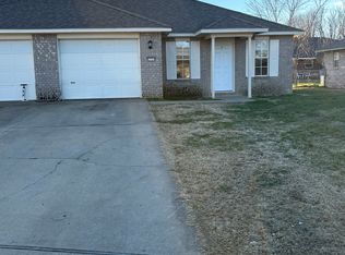 3175 Braxton Ave #A, Springdale, AR 72764