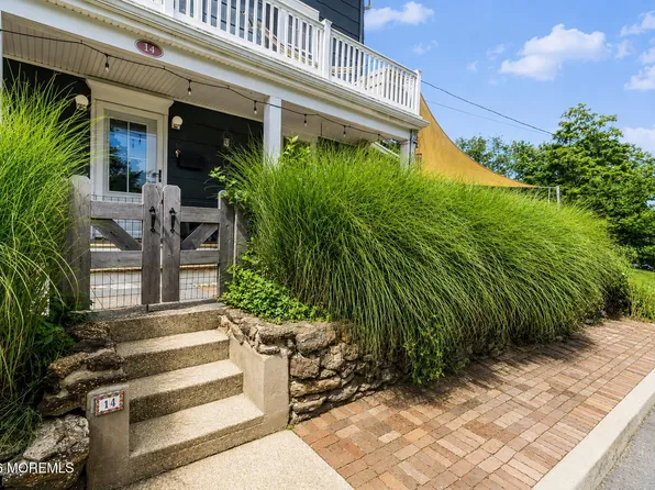 14 Bay Street, Highlands, NJ 07732
