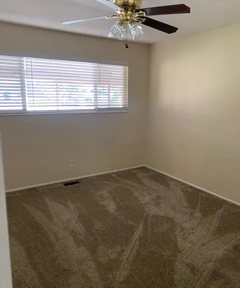 4924 S Holladay Blvd — Photo 11