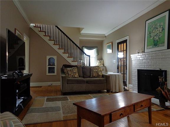 3rd image of 47 Taylor Ave